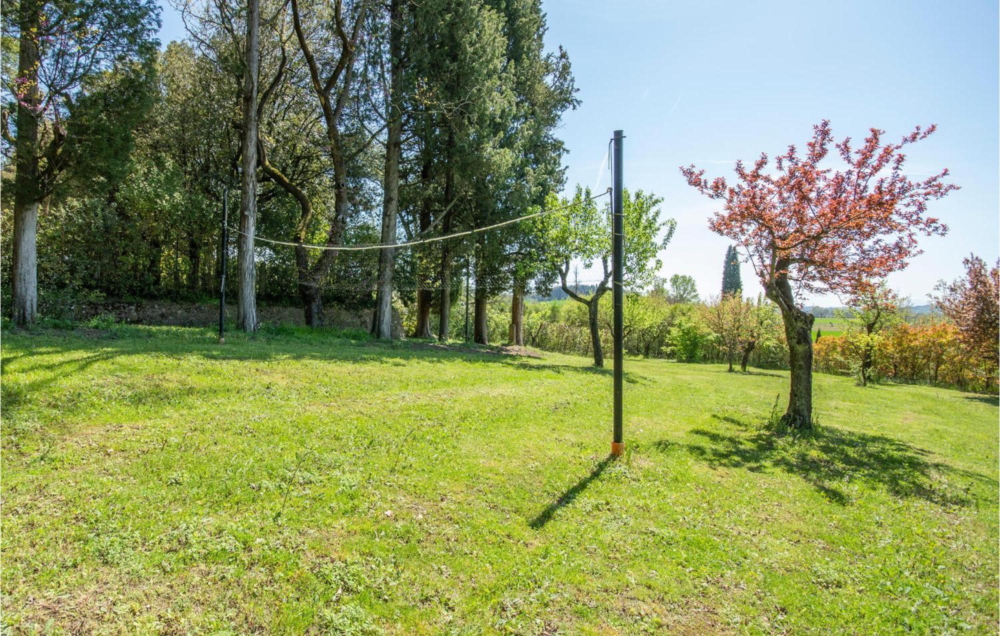 Villa Pieve, Лучіньяно Екстер'єр фото